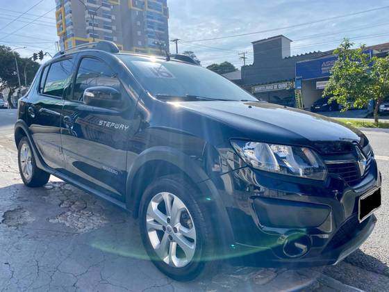 RENAULT SANDERO 1.6 STEPWAY 8V FLEX 4P AUTOMATIZADO